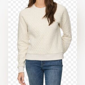 Crown & Ivy Cream Quilted Sweatshirt